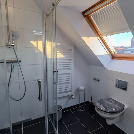 Grosszuegige Maisonette - Hafen- Und Altstadtnah Apartmán