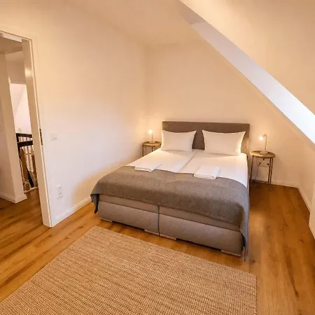 아파트 Grosszuegige Maisonette - Hafen- Und Altstadtnah *